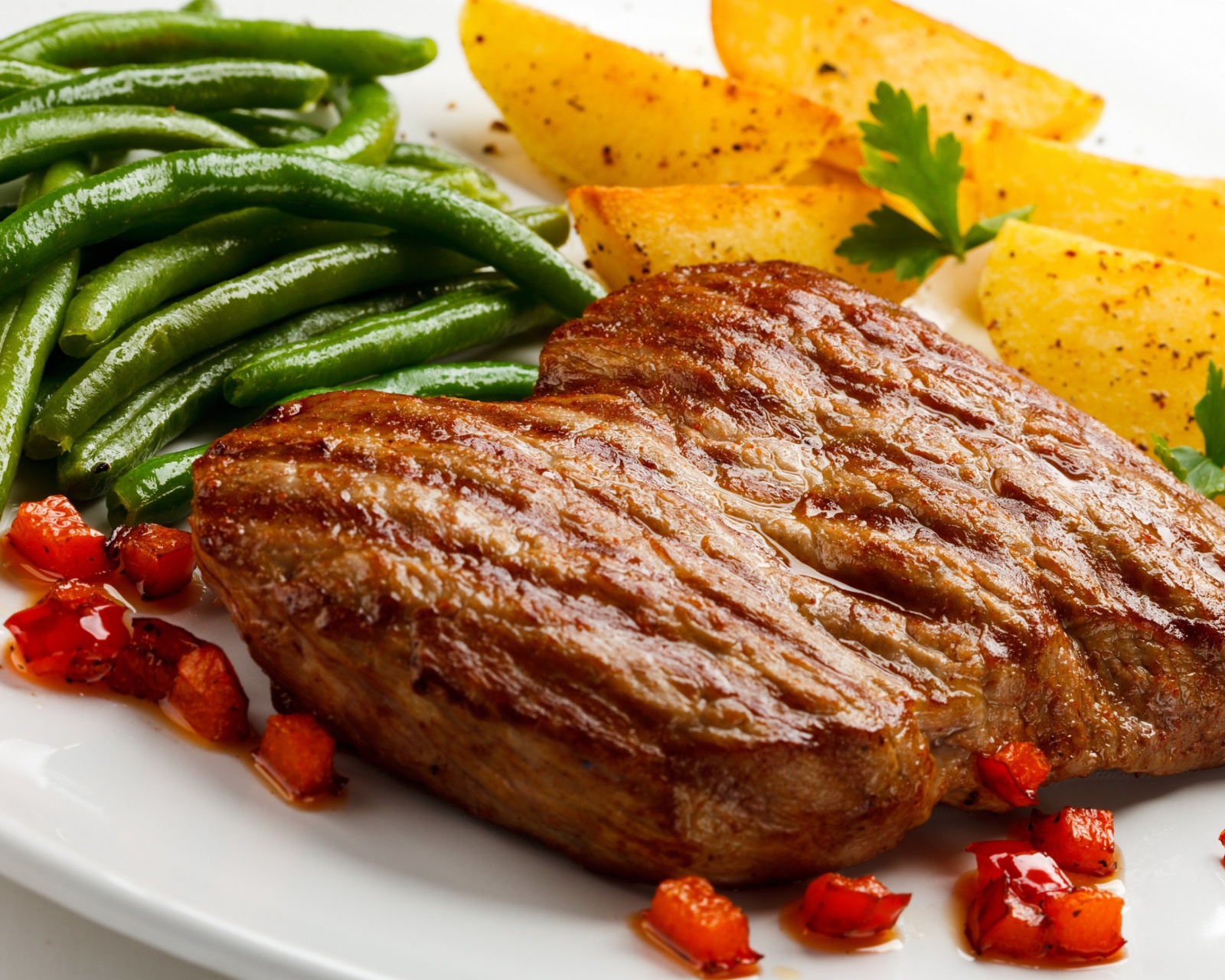 Обои Steak and potatoes 1600x1280