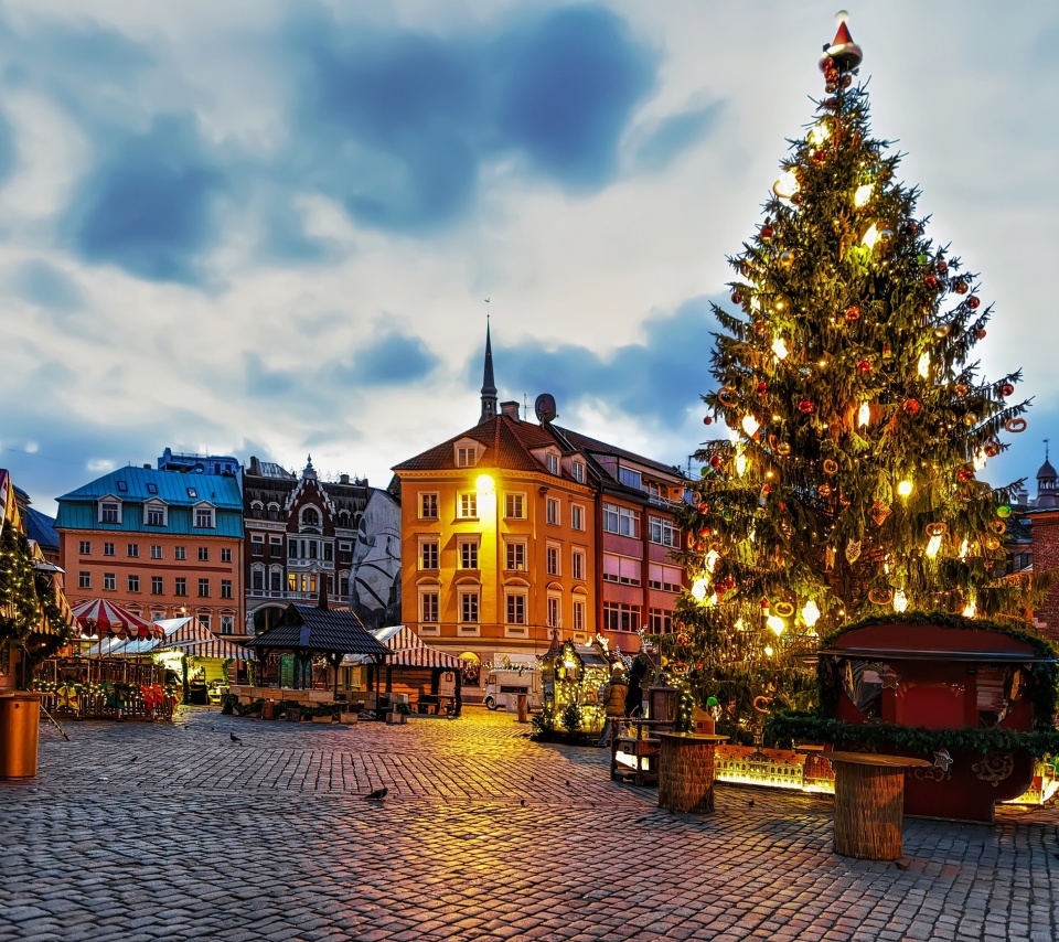 Das Riga Christmas Market Wallpaper 960x854