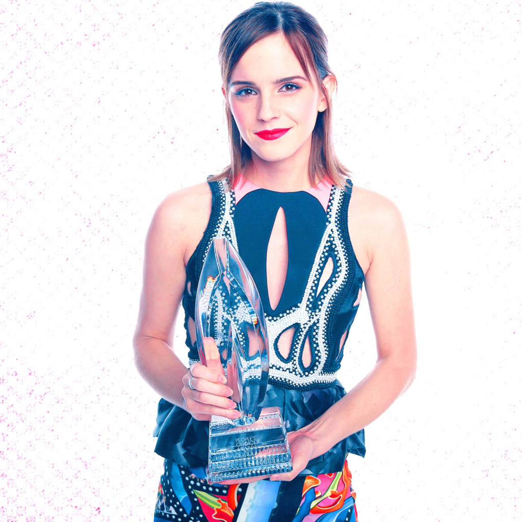 2013 Peoples Choice Awards Emma Watson wallpaper 1024x1024