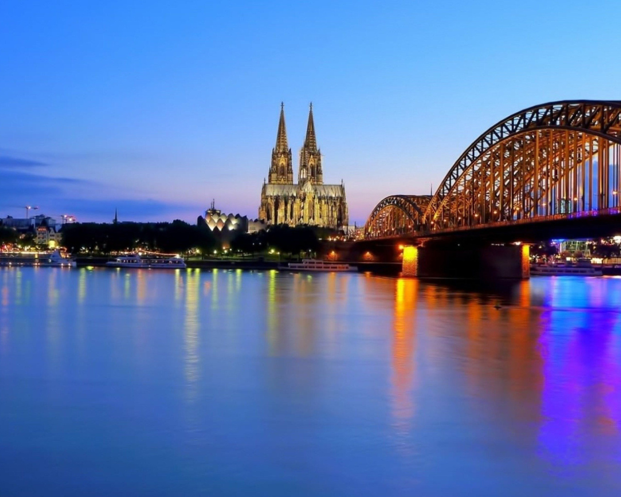 Cologne Cathedral HDR wallpaper 1280x1024