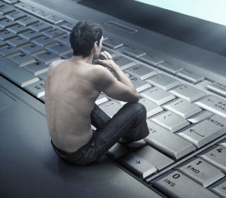 Man Sitting On Keyboard papel de parede para celular para 2048x2048