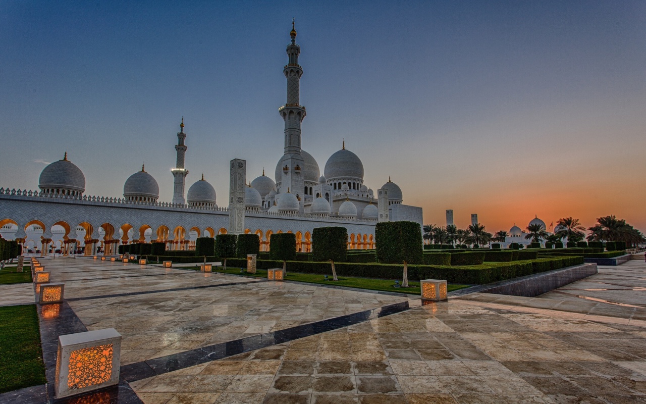 Sheikh Zayed Grand Mosque in Abu Dhabi screenshot #1 1280x800
