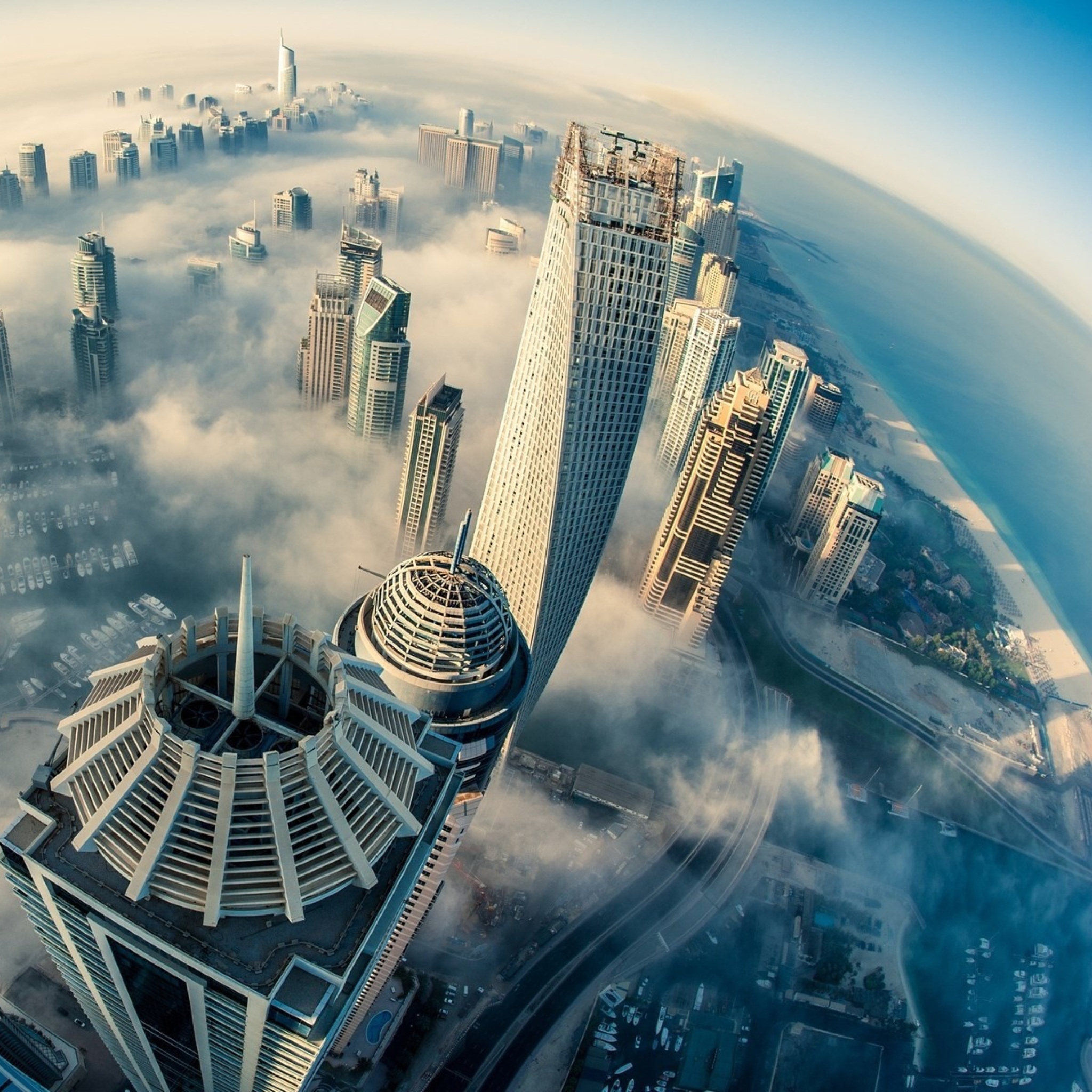 Fondo de pantalla UAE Dubai Clouds 2048x2048