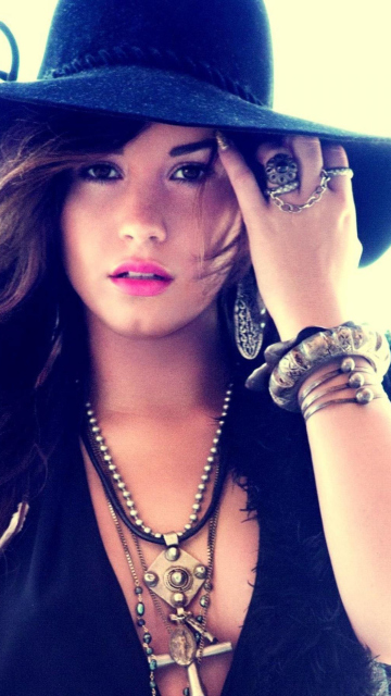 Fondo de pantalla Demi Lovato 360x640