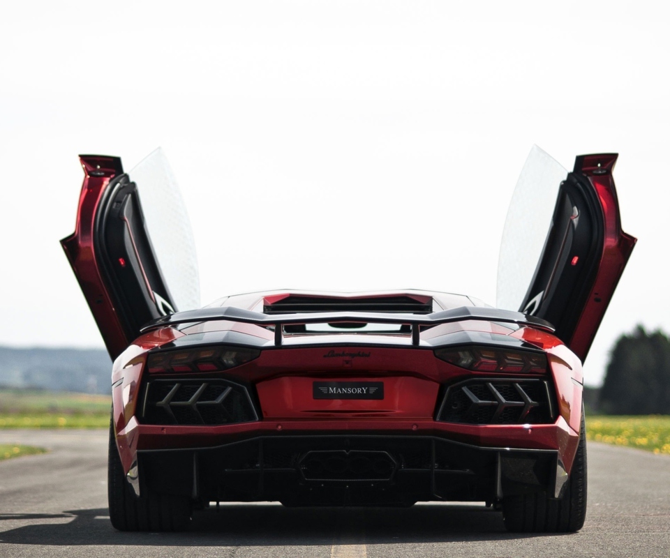 Обои Lamborghini Aventador 960x800