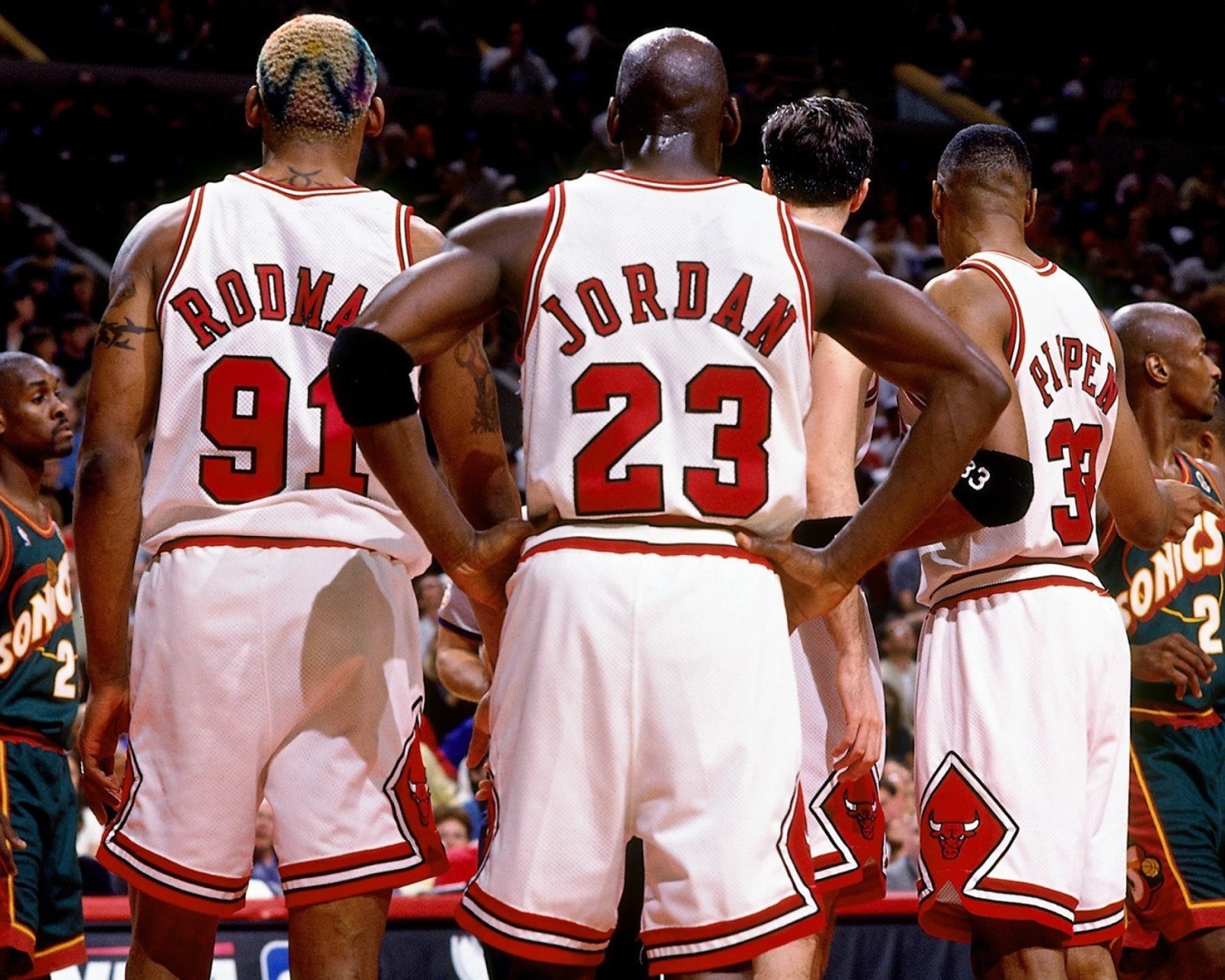 Обои Chicago Bulls with Jordan, Pippen, Rodman 1600x1280