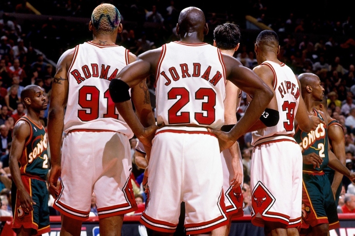 Обои Chicago Bulls with Jordan, Pippen, Rodman