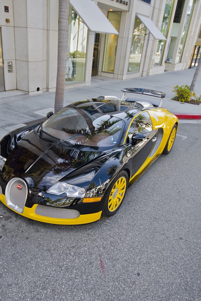 Das Bugatti Veyron Wallpaper 640x960