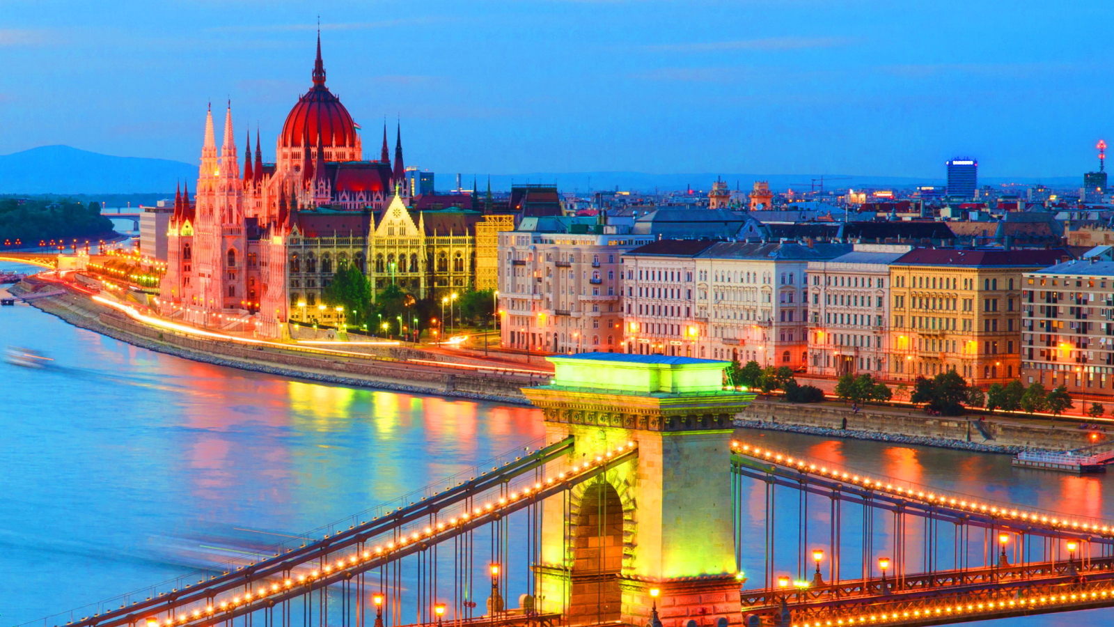 Screenshot №1 pro téma Budapest - Hungarian Parliament Building 1600x900