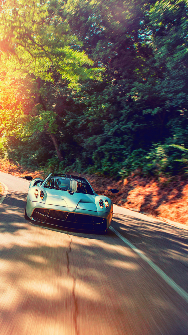 Screenshot №1 pro téma Pagani Huayra 640x1136