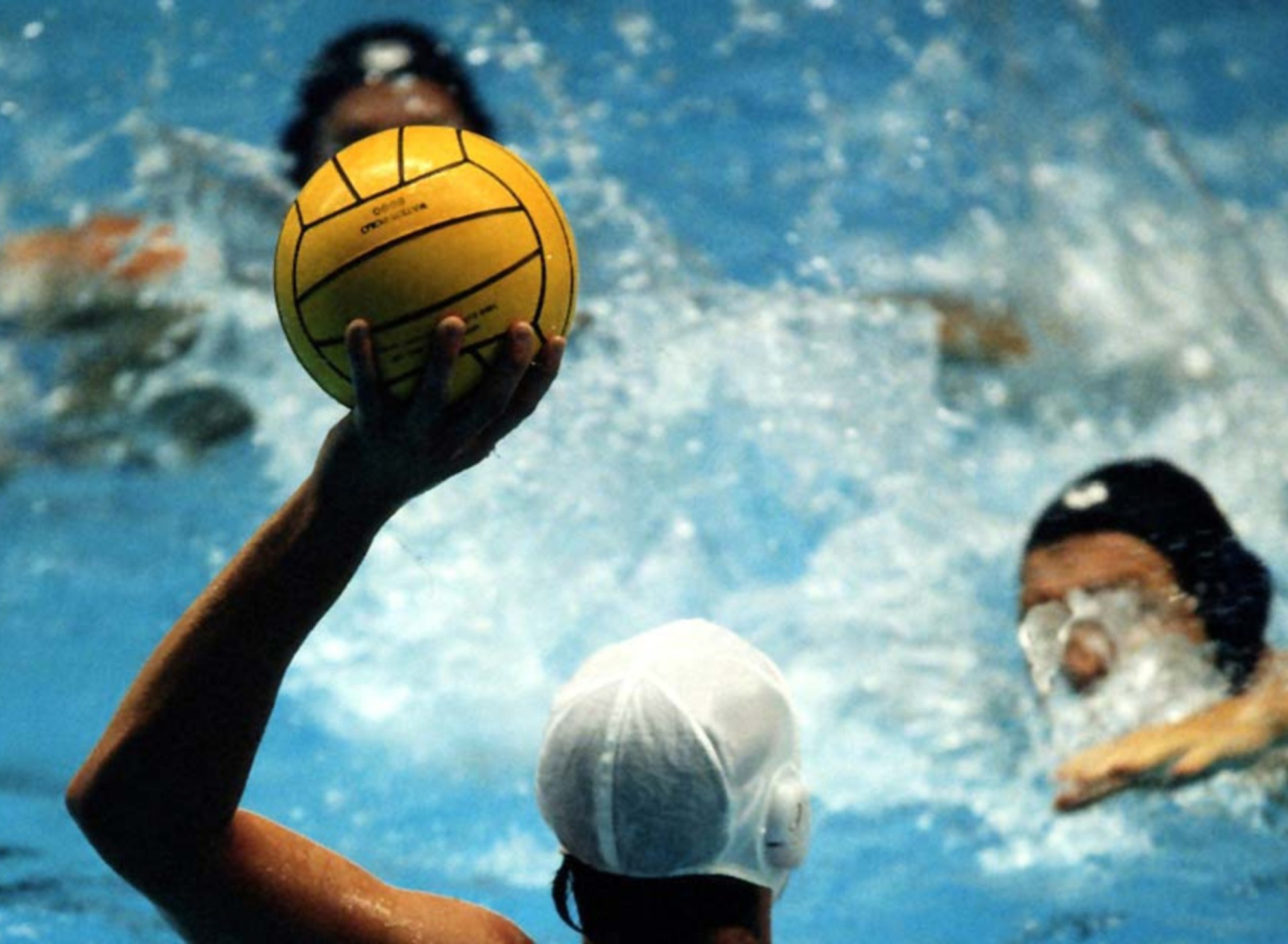 Water Polo wallpaper 1920x1408