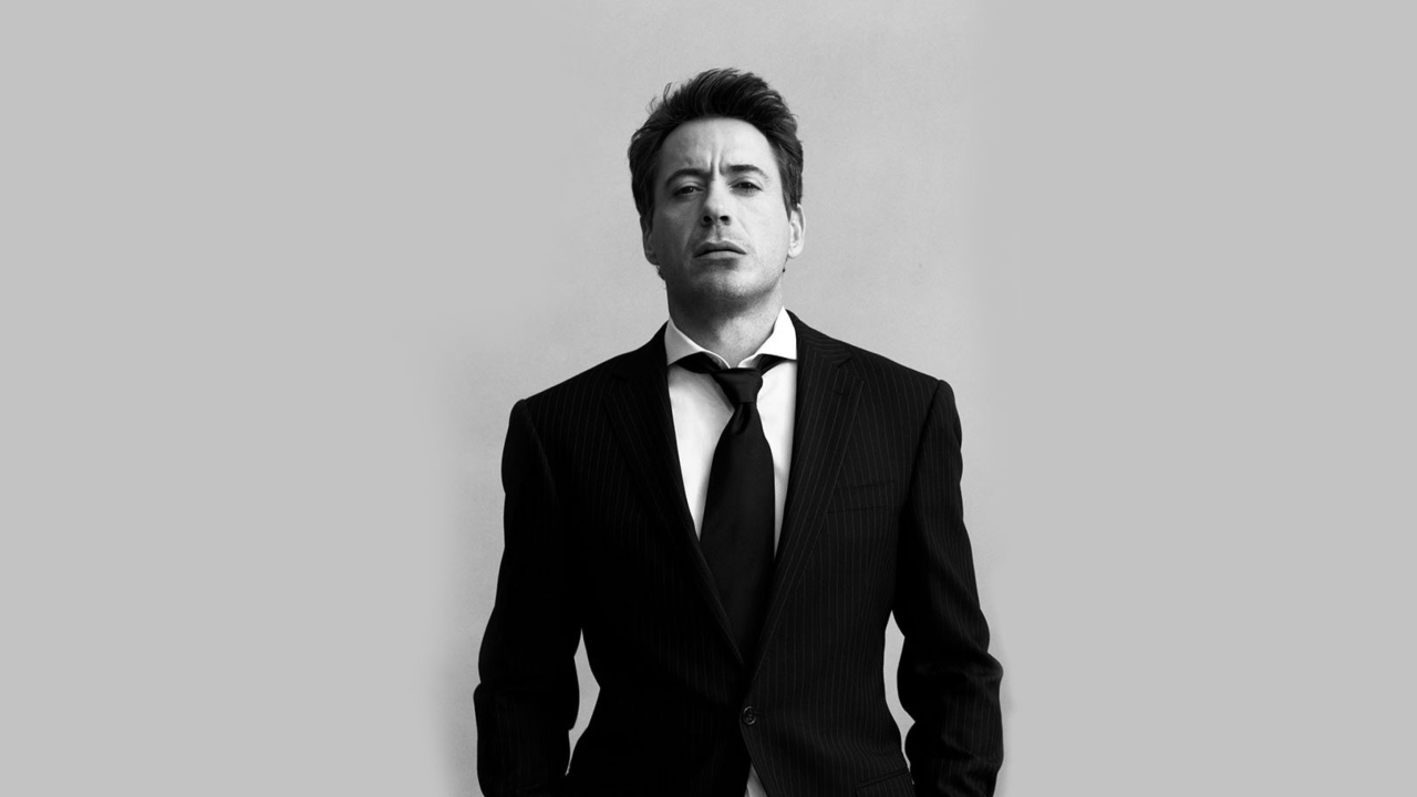 Sfondi Robert Downey Junior Black Suit 1280x720