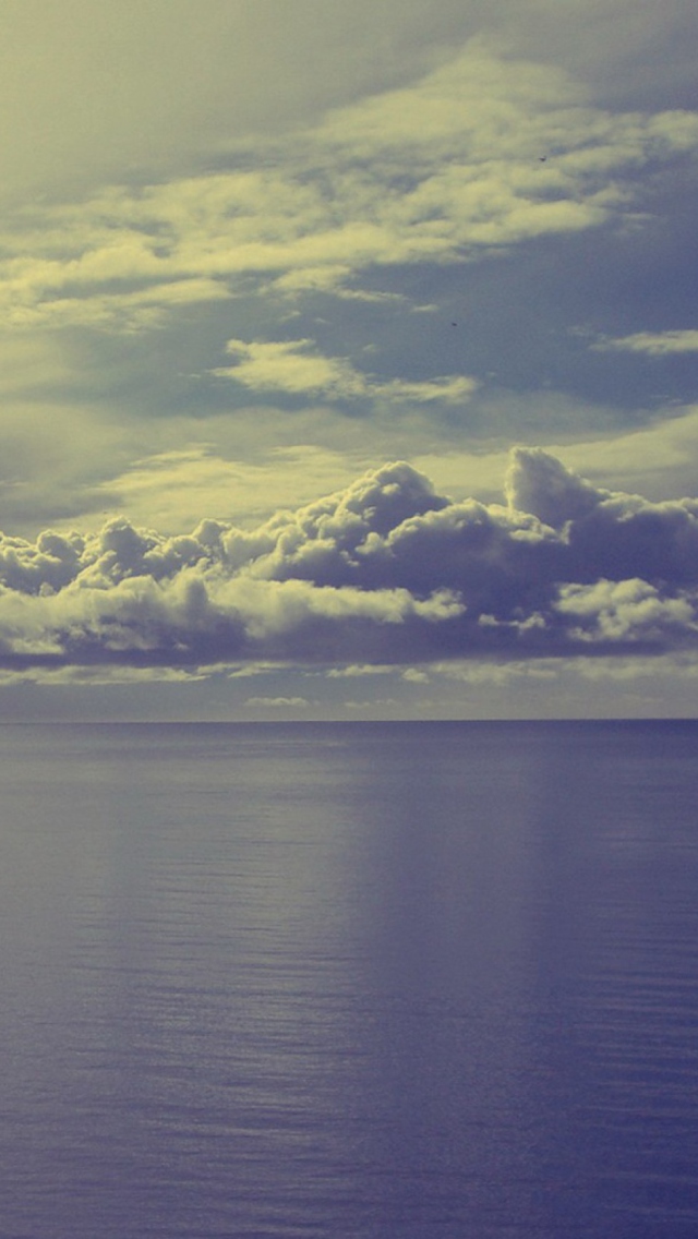 Sfondi Sea And Clouds 640x1136