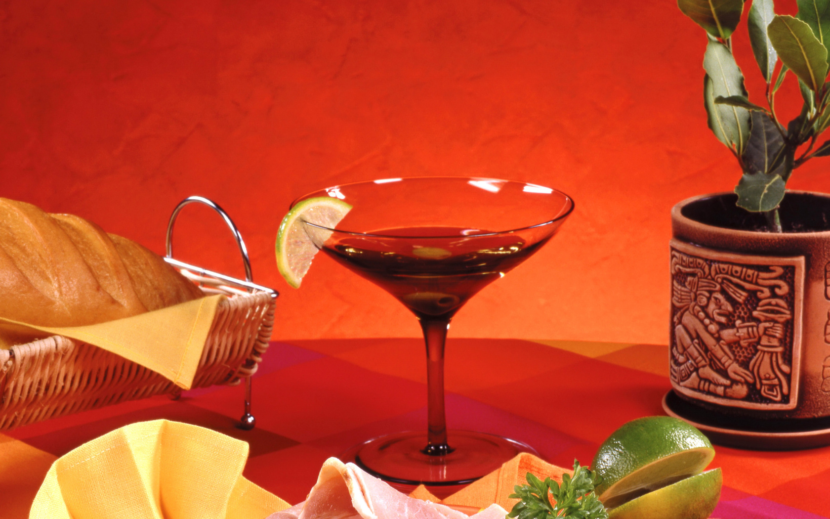 Fondo de pantalla Liquor with Cheese 1680x1050