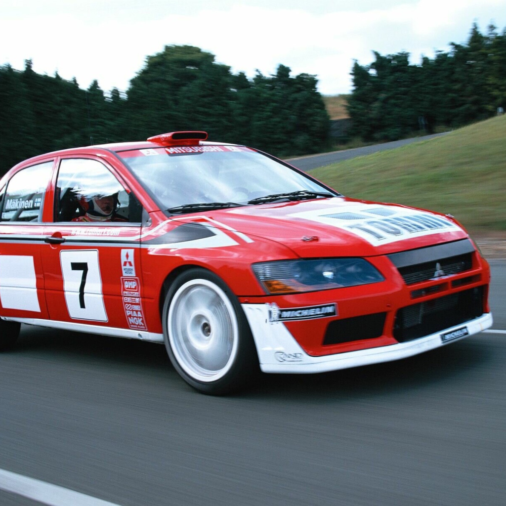 Обои Mitsubishi Lancer Evolution WRC 1024x1024