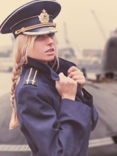 Fondo de pantalla Blonde military Girl on Marine Navy 240x320