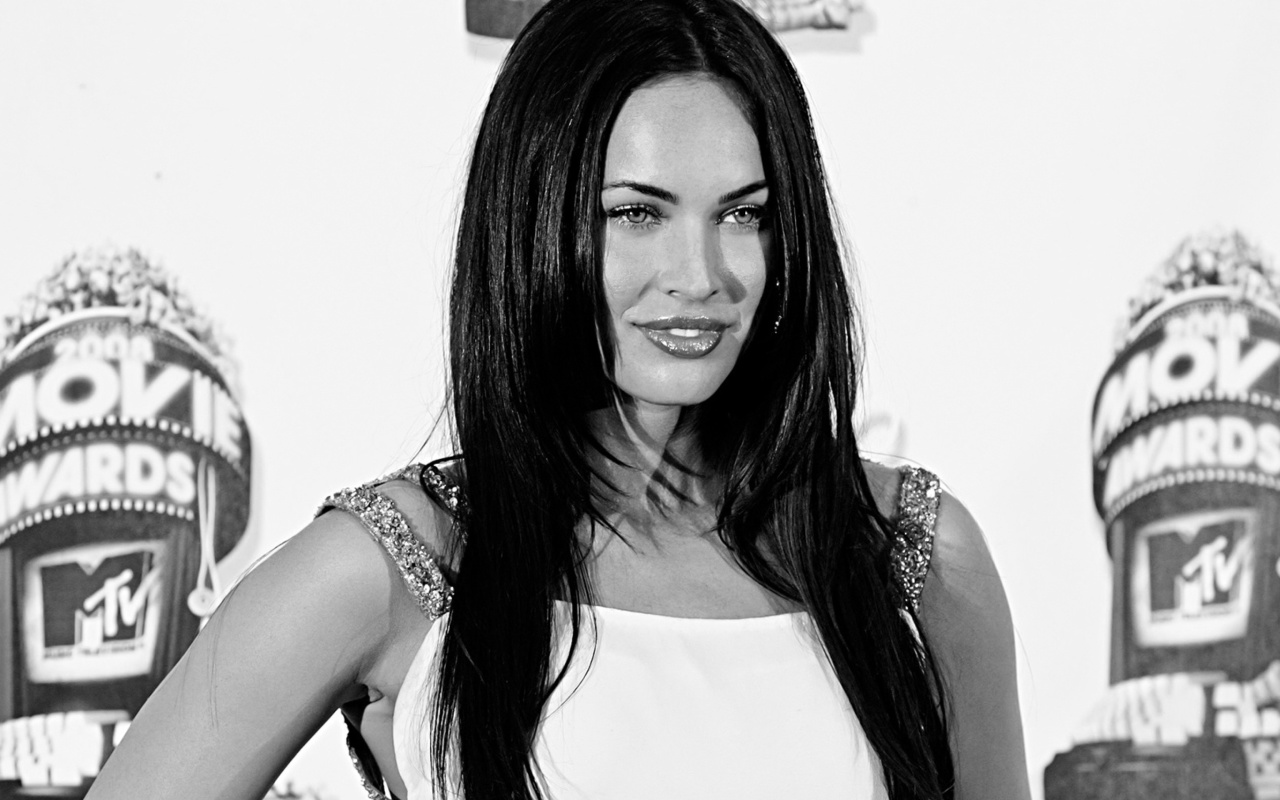 Megan Fox MTV Movie Awards wallpaper 1280x800