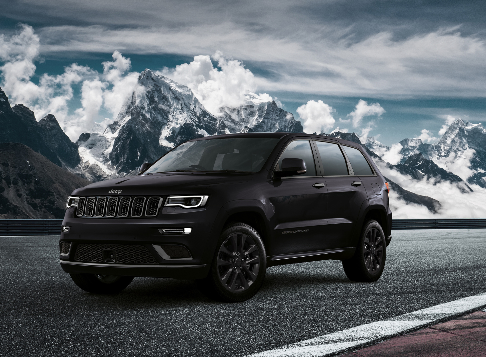 Sfondi Jeep Grand Cherokee S 2018 1920x1408