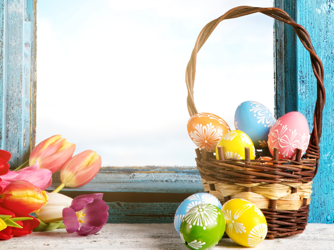 Fondo de pantalla Easter eggs in basket 1152x864