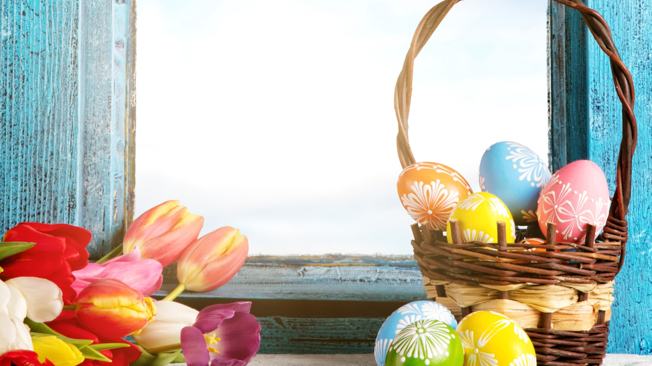 Обои Easter eggs in basket 1280x720