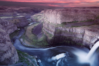 Palouse Falls Park in Washington Background for Android, iPhone and iPad