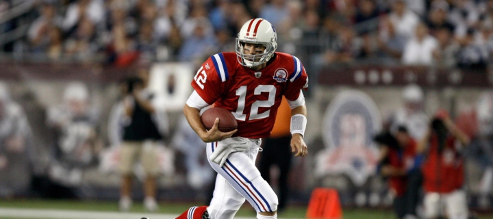 Das Tom Brady NFL Football Wallpaper 720x320