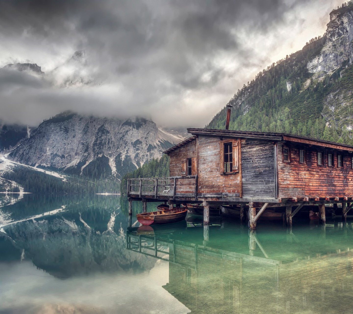 Screenshot №1 pro téma Lake Braies - South Tyrol 1440x1280