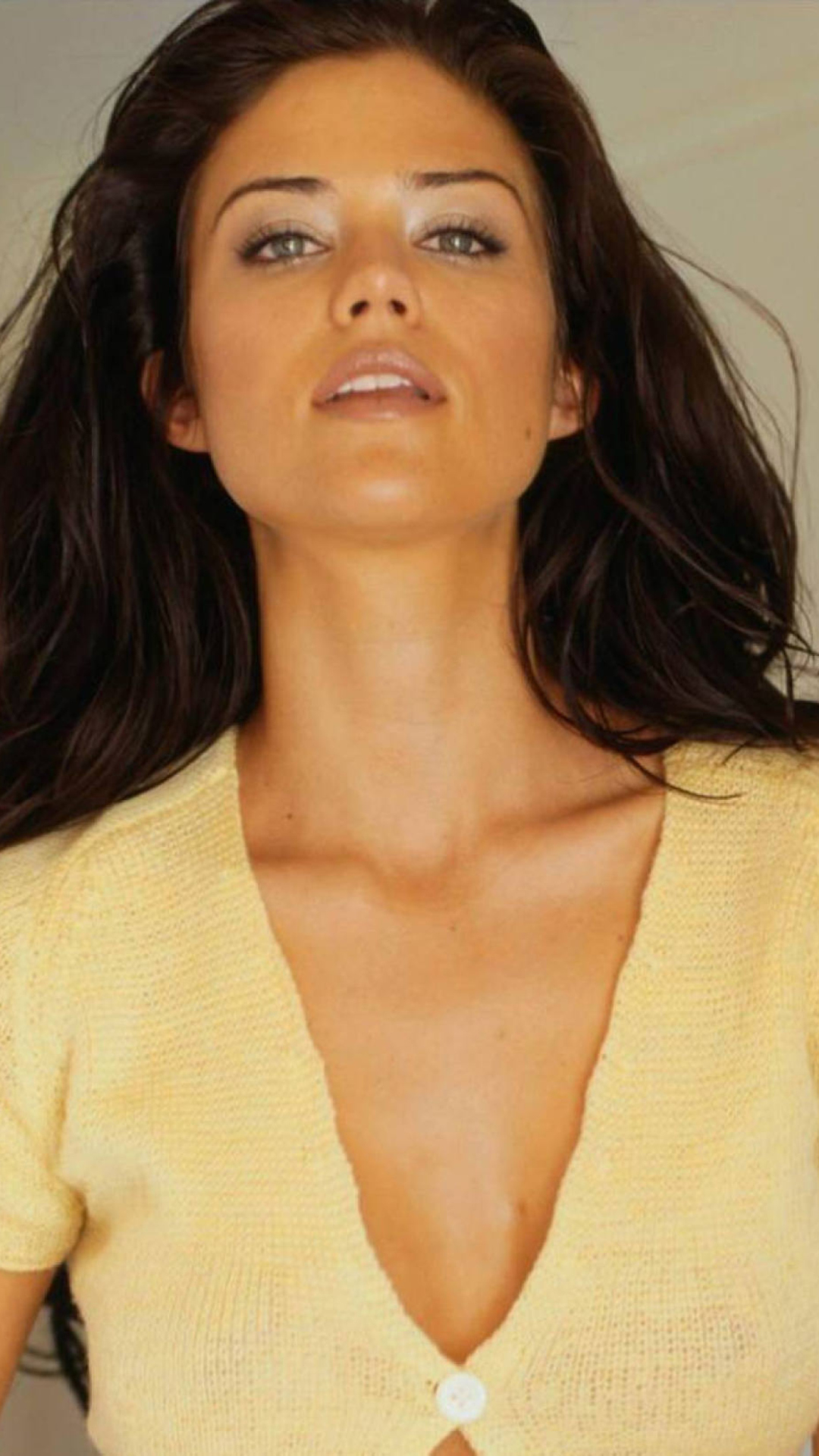 Susan Ward wallpaper 1080x1920