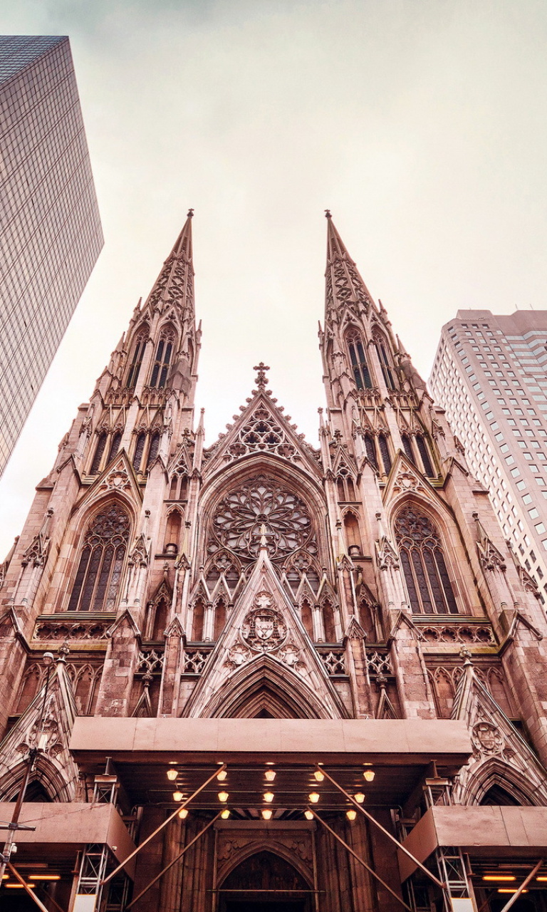 Screenshot №1 pro téma St Patricks Cathedral In New York 768x1280