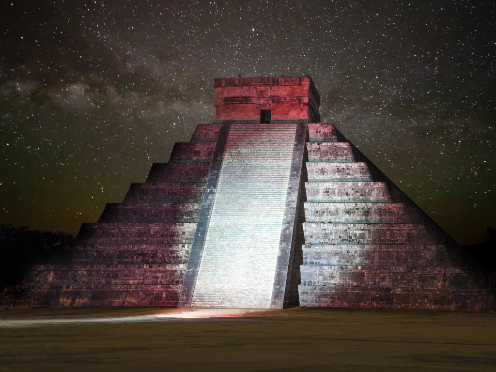 Обои Chichen Itza Pyramid in Mexico 1024x768