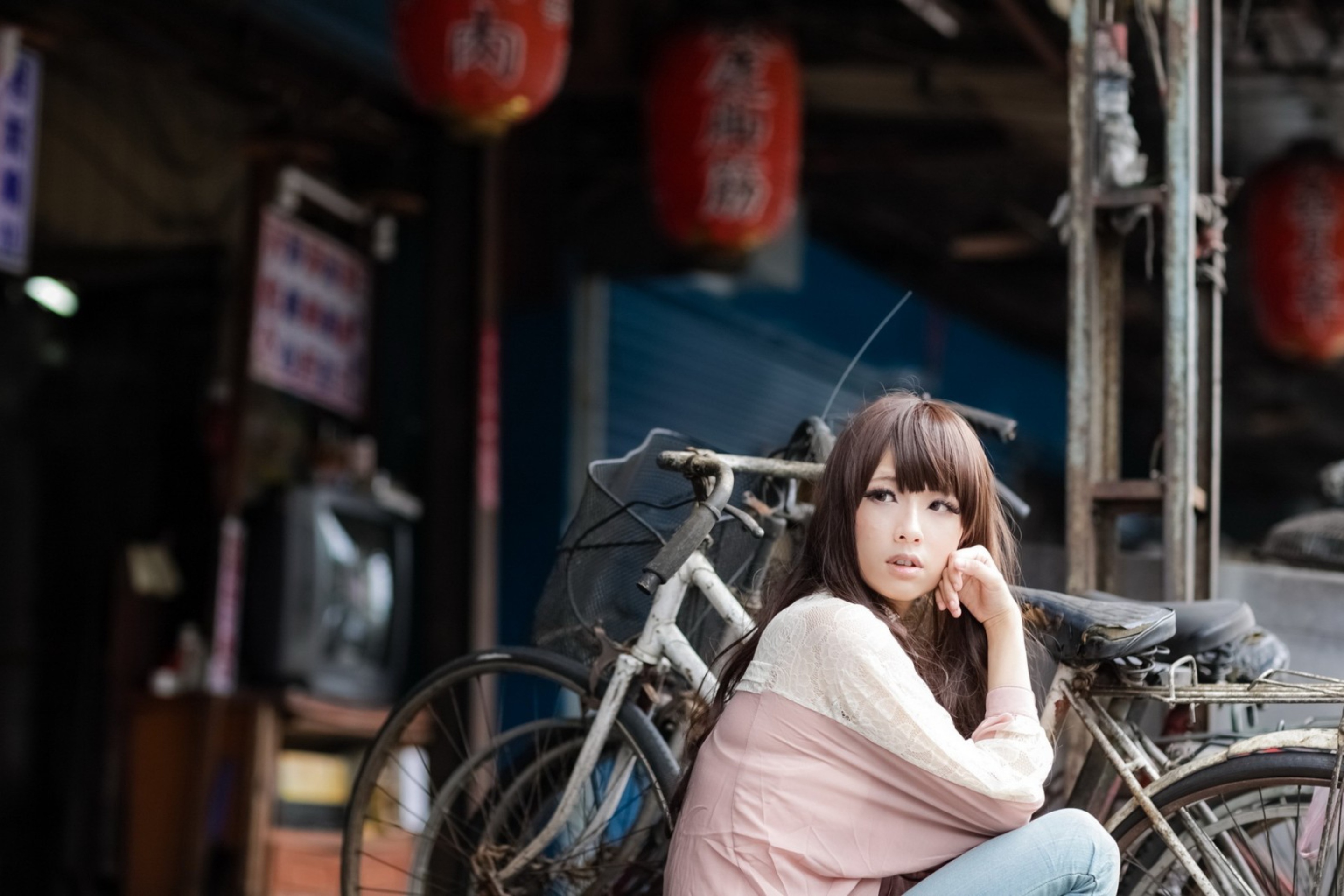 Cute Asian Girl With Bicycle wallpaper 2880x1920