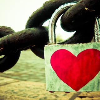 Kostenloses Love Lock Wallpaper für iPad 3