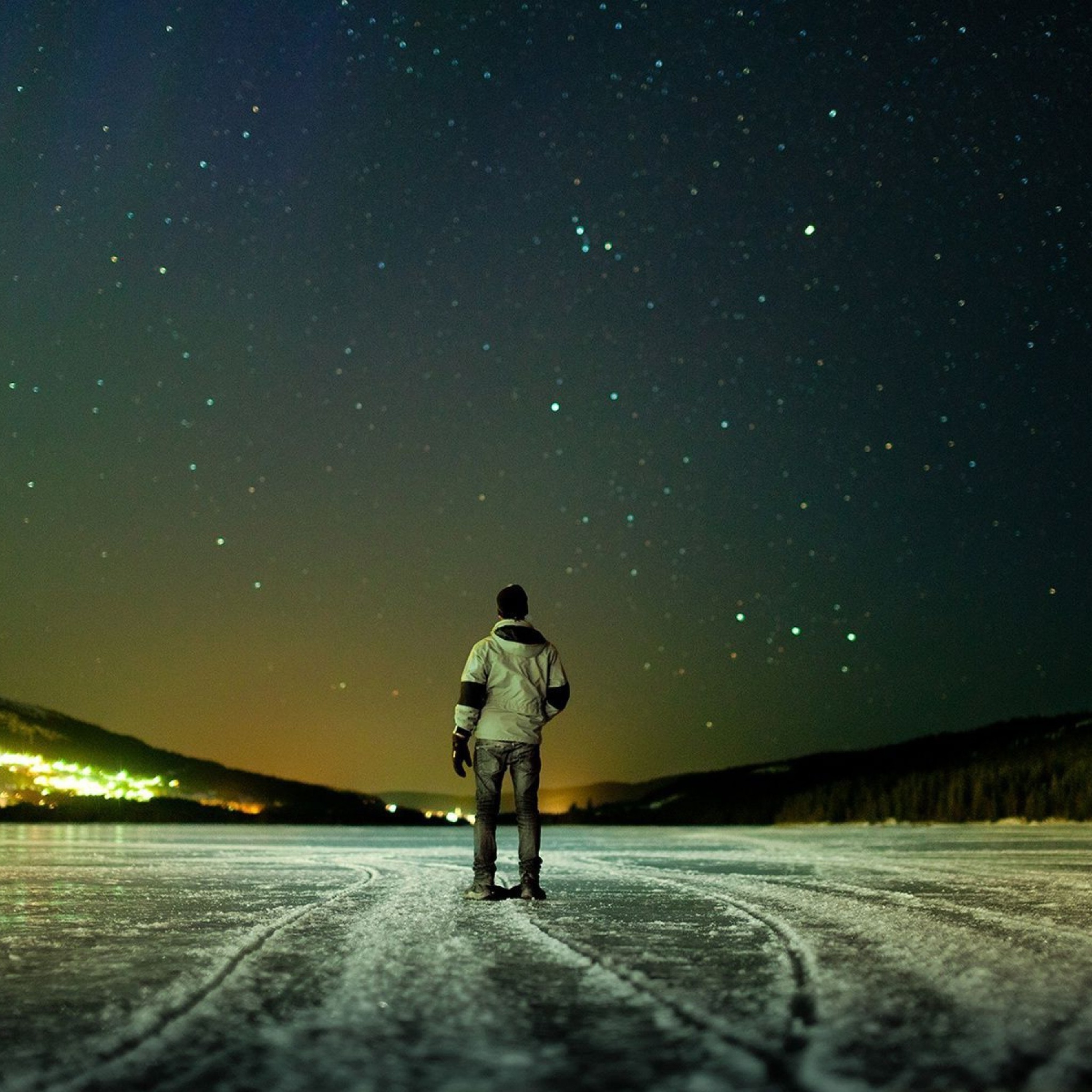 Winter landscape under the starry sky screenshot #1 2048x2048