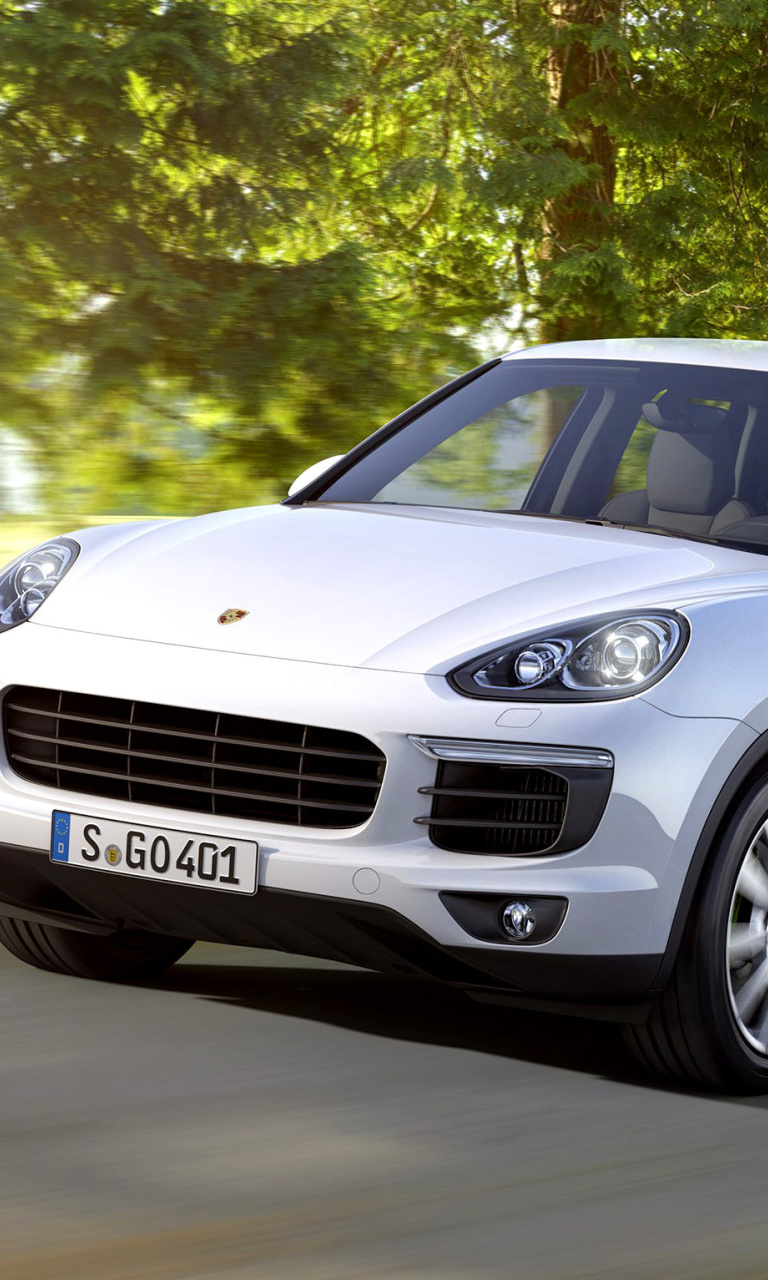 Porsche Cayenne 2015 wallpaper 768x1280