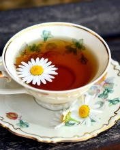Fondo de pantalla Tea with daisies 176x220