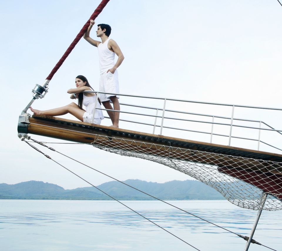 Two Sailors On Yacht screenshot #1 960x854