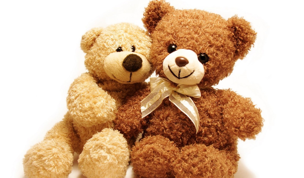 Screenshot №1 pro téma Valentine Teddy Bear Hug 1024x600