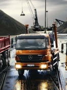 Обои Mercedes Trucks 132x176
