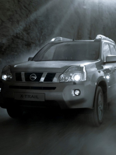 Screenshot №1 pro téma Nissan X-Trail in Fog 240x320