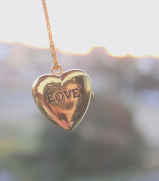 Love Pendant - Obrázkek zdarma pro iPhone 6 Plus