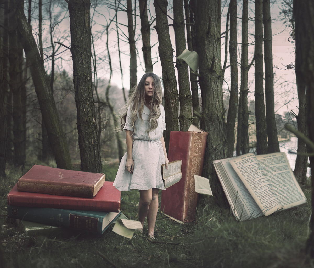 Forest Nymph Surrounded By Books screenshot #1 1200x1024