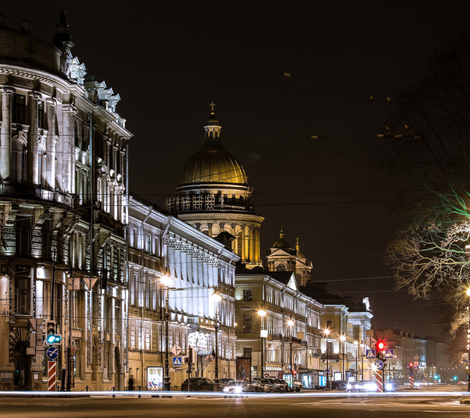 Das Saint Isaacs Cathedral in Petersburg Wallpaper 960x854