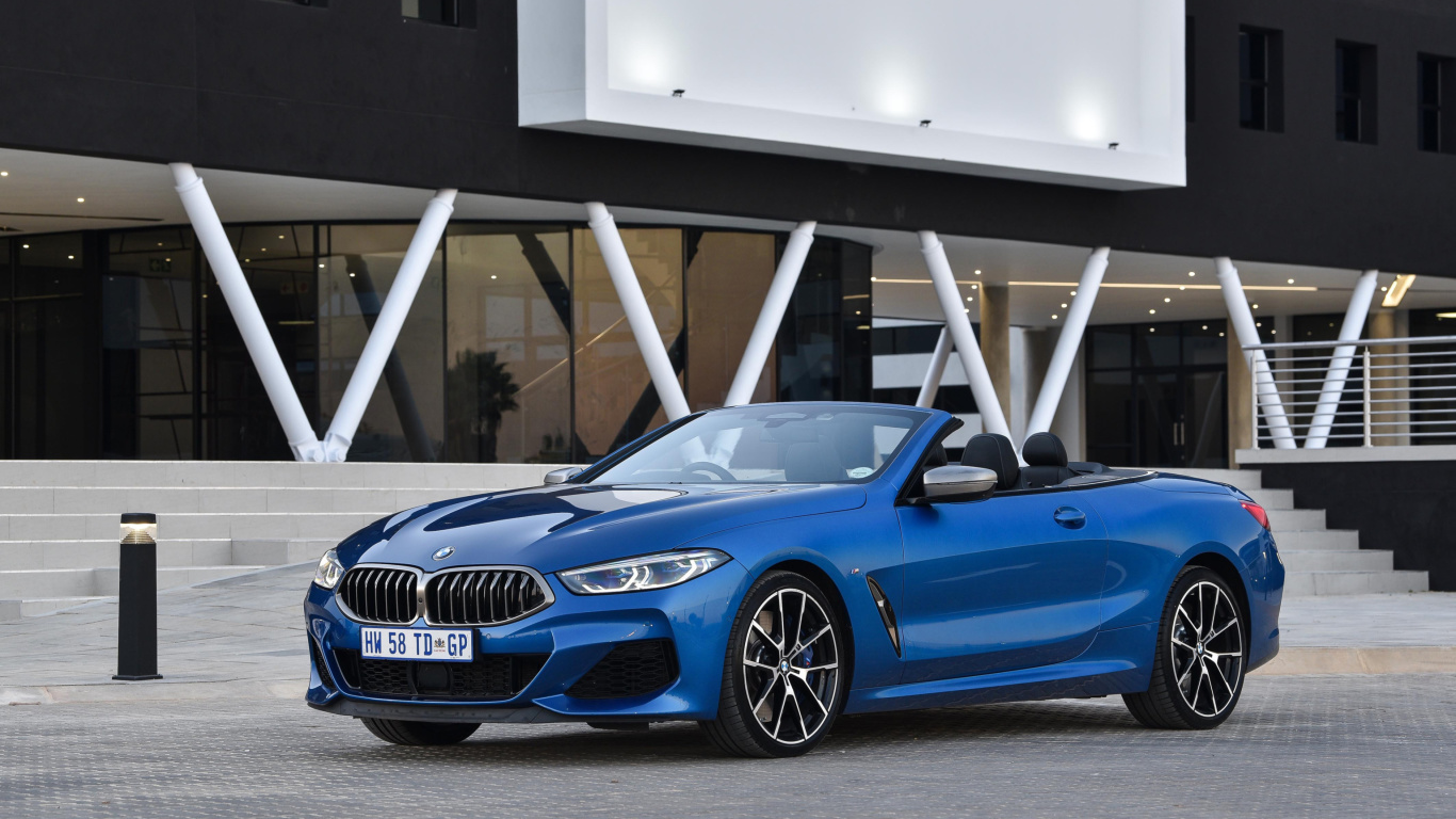 Sfondi BMW M850i xDrive Cabrio 1366x768