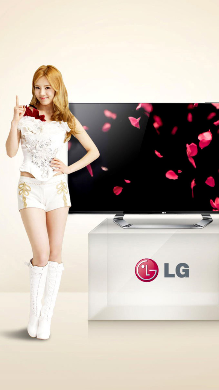 LG Commercial wallpaper 750x1334