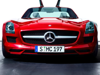 Das Red Mercedes Sls Wallpaper 320x240
