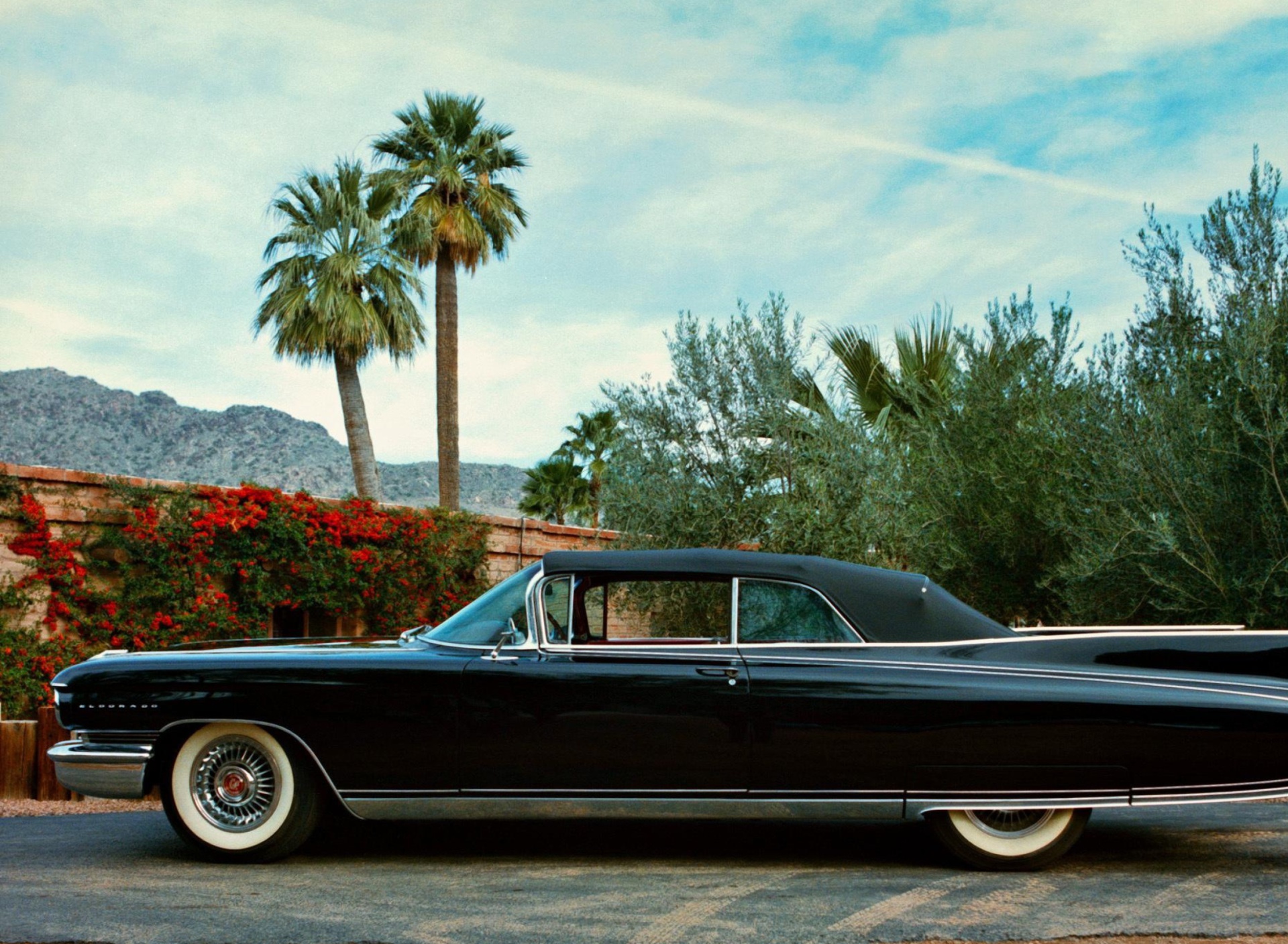 Das Cadillac Eldorado Biarritz Wallpaper 1920x1408