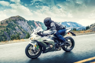 Kawasaki Ninja ZX 10R Picture for Android, iPhone and iPad