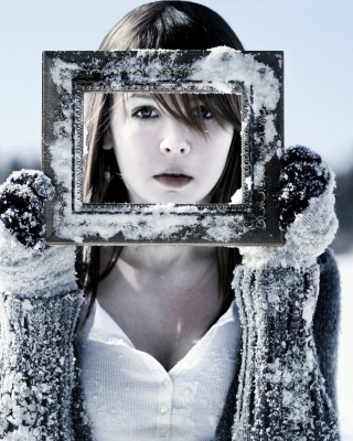 Winter Portrait - Obrázkek zdarma pro Nokia C2-00