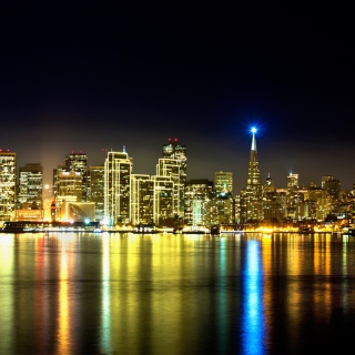 San Francisco Skyline - Obrázkek zdarma pro iPad 2
