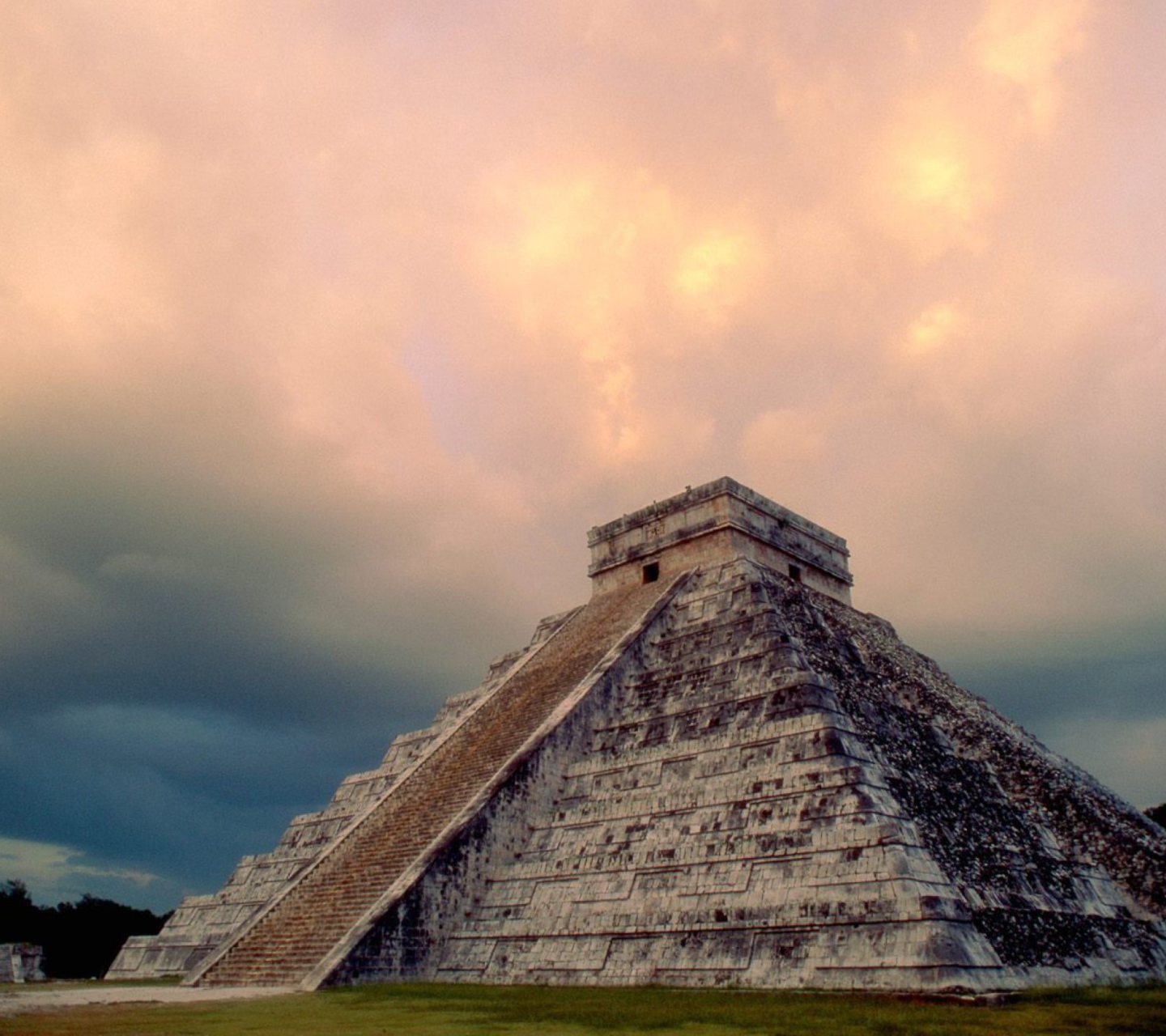 Fondo de pantalla Chichen Itza Yucatan Mexico - El Castillo 1440x1280